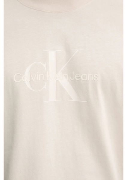 Pamuklu Regular Fit Bisiklet Yaka Parlak Logolu T Shirt J30J327109PDH Erkek T Shirt J30J327109 Pdh fırsatları