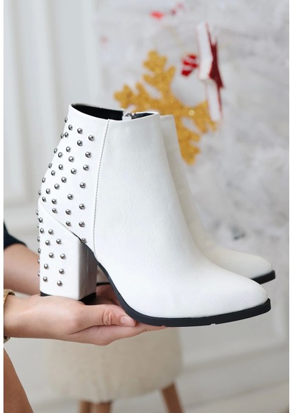 Yoont Beyaz Cilt Topuklu Bot modelleri