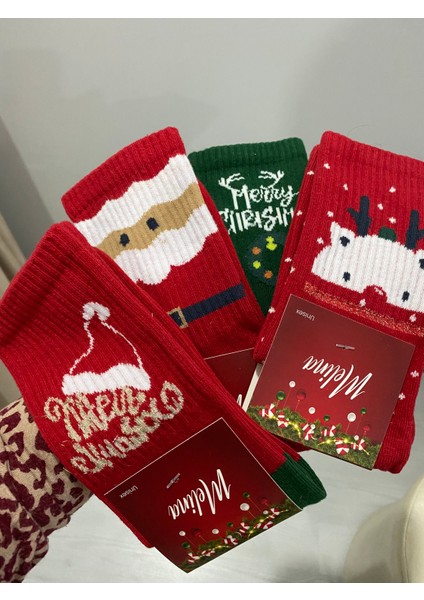 Noel ve Yılbaşı Temalı 4 Farklı Çorap 4 Çift Pamuklu Çorap Christmas