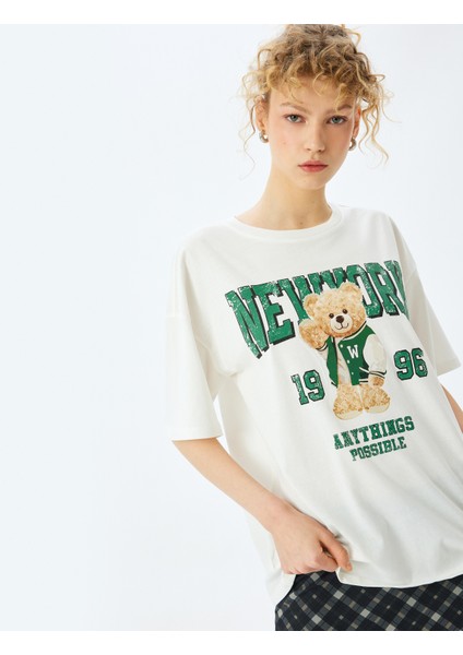 Kolej Baskılı Rahat Kesim Kısa Kollu T-Shirt