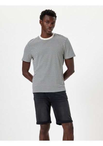 Kot Şort Bermuda Bol Kalıp Cep Detaylı Pamuklu fiyatları