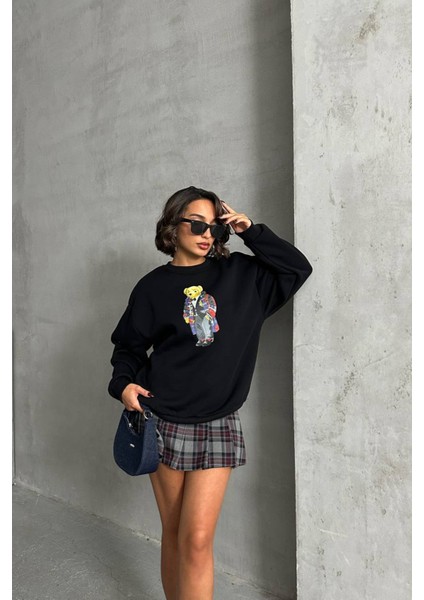 Kadın Siyah Nakışlı Sweatshirt NBG059