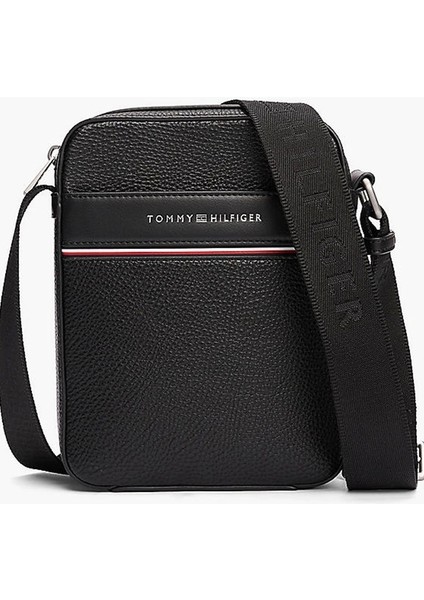 Tommy Hilfiger Erkek Siyah Monogram Çapraz Omuz Çantası