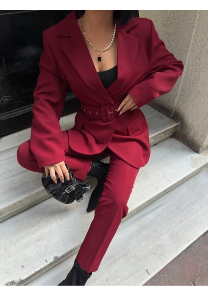Kadın Kemerli Blazer Ceket