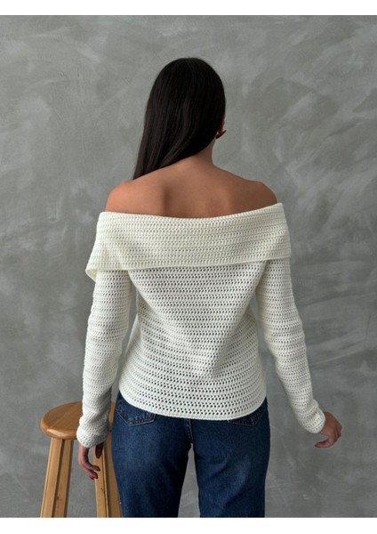 Kadın Omuz Dekolteli Kayık Yaka Yandan Düğmeli Triko Hırka fiyatları