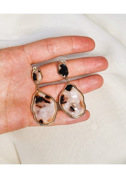 Doğal Taş Görünümlü Şık,tasarım,vıp Model,antialerjik Küpe(Hafiftir,kulakta Ağırlık Yapmaz)