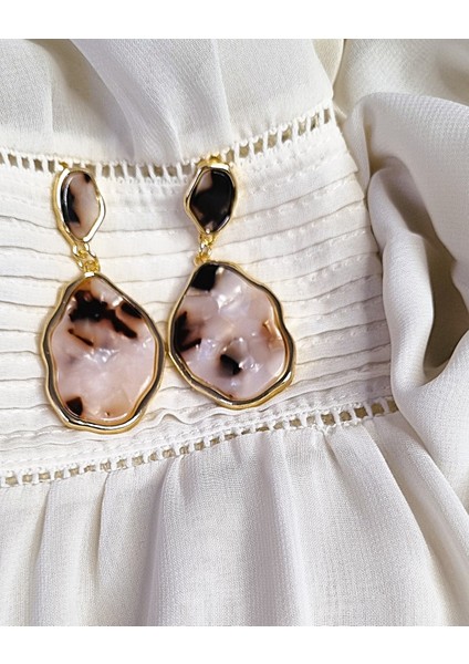 Doğal Taş Görünümlü Şık,tasarım,vıp Model,antialerjik Küpe(Hafiftir,kulakta Ağırlık Yapmaz) fiyatları