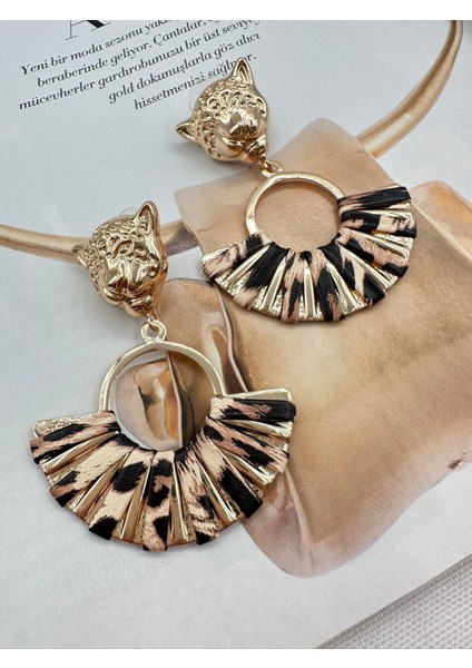 Gold Leopar Figür Sallantılı Yelpaze Küpe