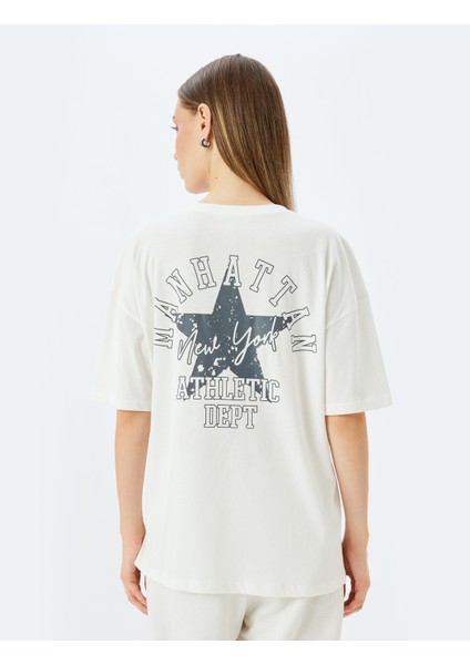 Oversize Arkası Baskılı Sloganlı Bisiklet Yaka Kısa Kollu T-Shirt