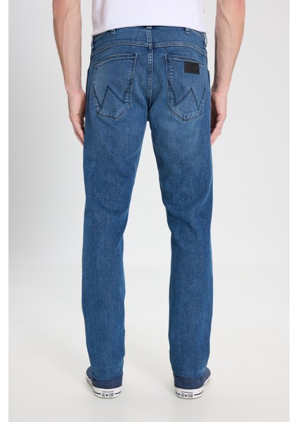 Slim Fit Dar Kesim Düşük Bel Normal Paça Larston Mavi Esnek Jean Denim Pantolon indirimleri