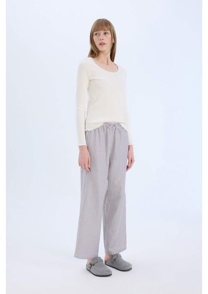 Fall in Love Pijama Takımı Regular Fit Poplin Uzun Kollu Üst Çizgili Uzun Alt E2349AX24WN