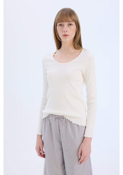 Fall in Love Pijama Takımı Regular Fit Poplin Uzun Kollu Üst Çizgili Uzun Alt E2349AX24WN