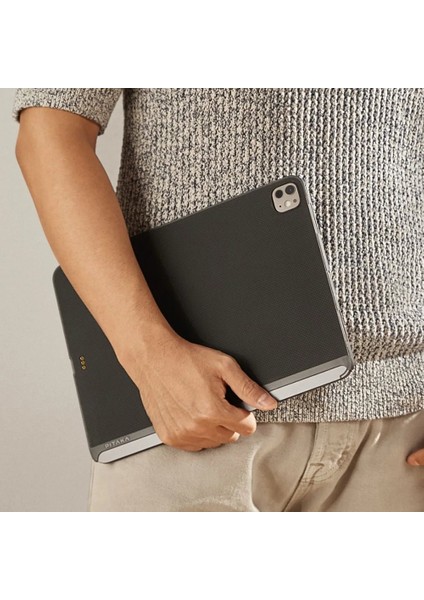 iPad Pro 13 2024 Uyumlu Kılıf Aramid Fiber Pitaka Ultra-Slim Classic Serisi Siyah fırsatları