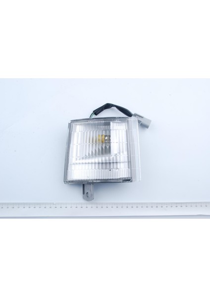 Sağ Sinyal Köşe Mitsubishi 659/515/635 Uyumlu MC139767 fırsatları