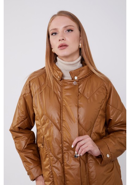 Kahve Yüksek Cep Kapitone Şişme Mont fırsatları