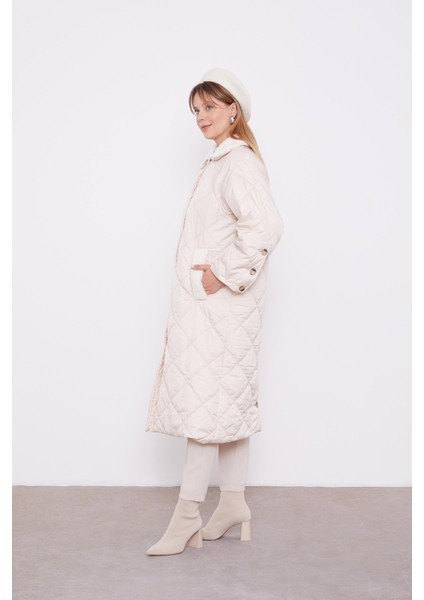 Bej Kürk Detaylı Kapitone Mont modelleri