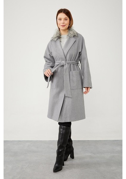 Gri Yakası Küklü Kuşaklı Kaşe Kaban