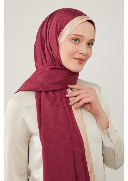 Vişne Şerit Kenarlı Monogram Şal fiyatları