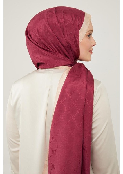 Vişne Şerit Kenarlı Monogram Şal modelleri