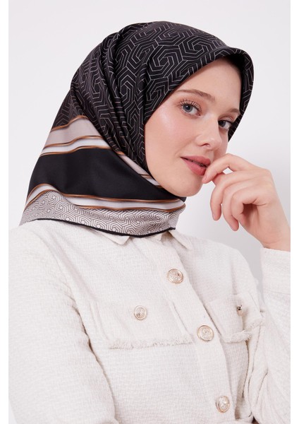 Siyah Daire Desen Twill Ipek Eşarp