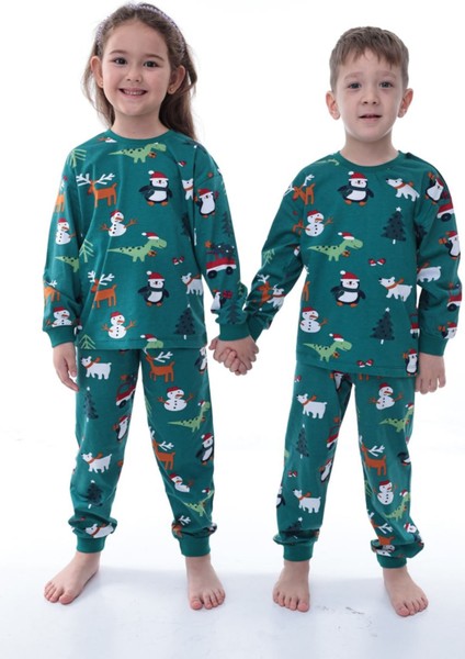 Isob Yeşil Yeni Yıl Desenli %100 Pamuk Kız ve Erkek Çocuk Pijama Takımı 8-13 Yaş 32228-Y