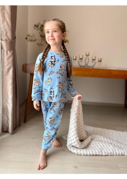 Isob Mavi Bluey Desenli Fitilli Kumaş %100 Pamuk Kız Çocuk Pijama Takımı 3-8 Yaş 31221-M