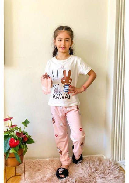 Tavşancık Desenli Ekru Kız Çocuk Kısa Kol Pijama Takımı 4-12 Yaş 523
