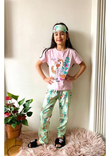 Unicorn Desenli Pembe Kız Çocuk Kısa Kol Pijama Takımı 4-12 Yaş 542