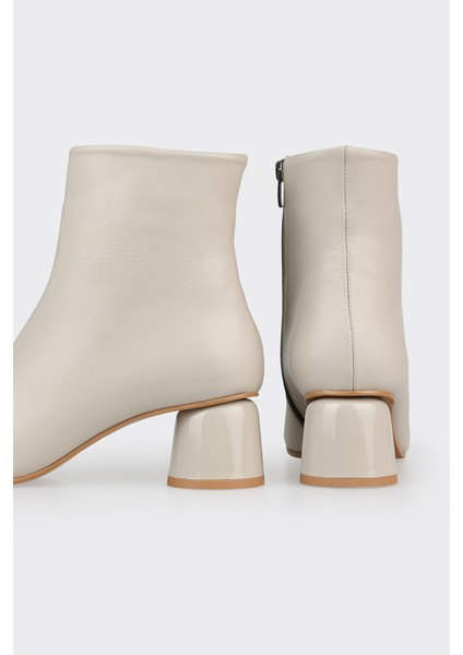 Gri Deri Kadın Klasik Bot fırsatları