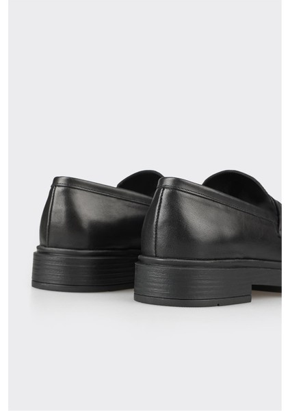 Siyah Deri Kadın Günlük Ayakkabı indirimleri