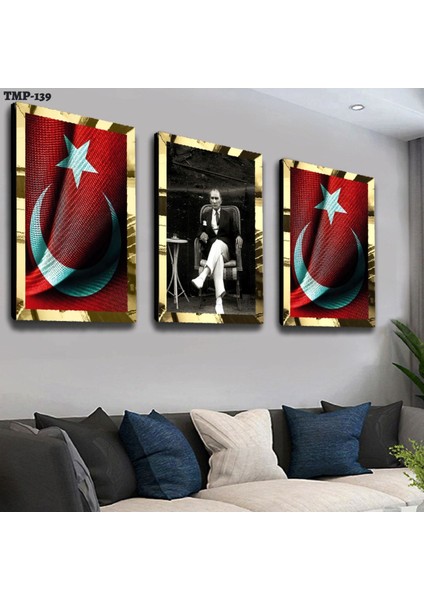 Türk Bayrağı Ve Atatürk Gold Pleksi Kenar Mdf Tablo