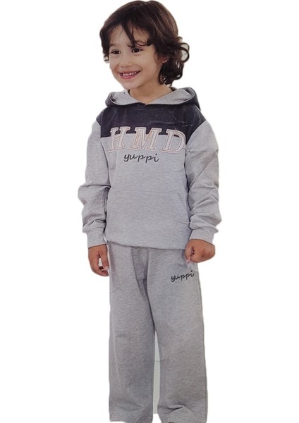 Erkek Çocuk Kapşonlu Eşofman Takımı