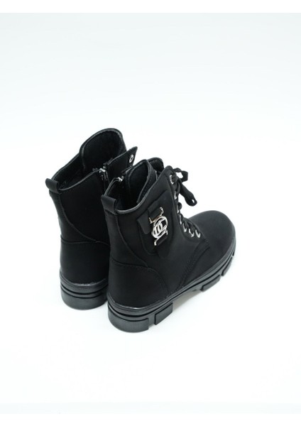 Günlük Kız Çocuk Bot Dc Metal Amblemli, Siyah fiyatları