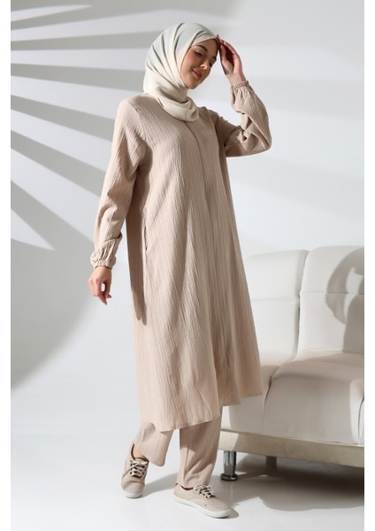 Kadın Bürümcük Kumaş Gizli Fermuarlı Ikili Takım Hac Umre Kıyafeti Krem modelleri