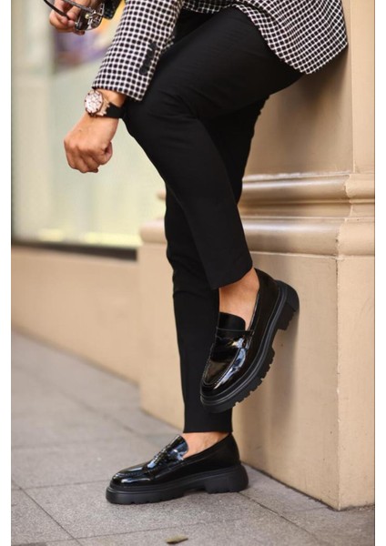 - Siyah Rugan Klasik Siyah fiyatları