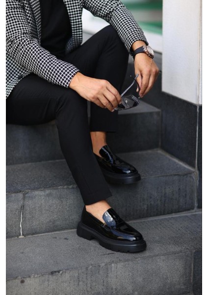 - Siyah Rugan Klasik Siyah modelleri