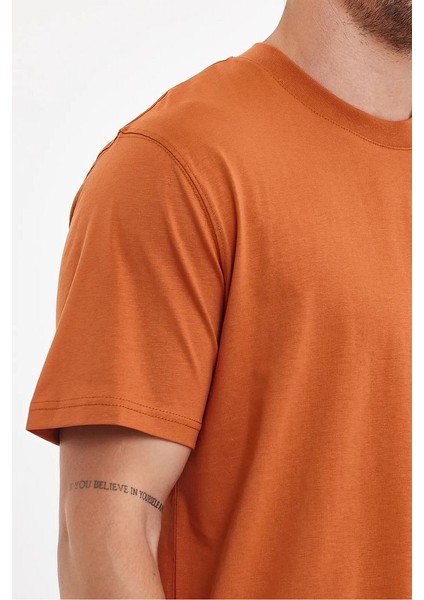 Bisiklet Yaka Rahat Kalıp Baskısız %100 Pamuk Cotton Erkek T-Shirt fırsatları