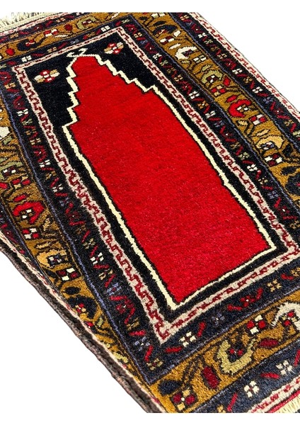 El Dokuma Sıfır Ortaköy Halısı 80X110 Lacivert Kırmızı Namazlık fiyatları