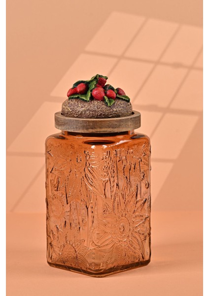 El Yapımı Özel Tasarım Kavanoz - 1000 ml - Vakumlu Ahşap Kapaklı (Çilek Detaylı) - Light Amber Çiçekli Kare Cam - Mutfak ve Ev Dekorasyonu