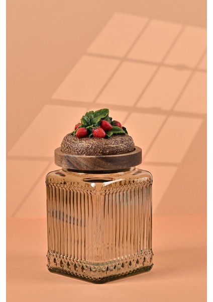 El Yapımı Özel Tasarım Kavanoz - 700 ml - Vakumlu Ahşap Kapaklı (Çilek Detaylı) - Light Yeşil Çizgili Cam - Mutfak ve Ev Dekorasyonu fiyatları