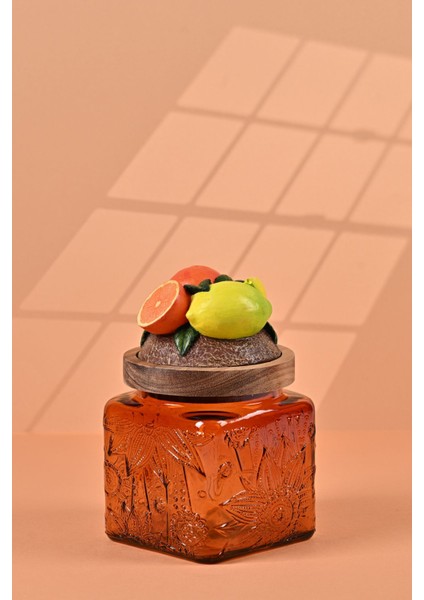 El Yapımı Özel Tasarım Kavanoz - 500 ml - Vakumlu Ahşap Kapaklı (Portakal Detaylı) - Dark Amber Çiçekli Kare Cam - Mutfak ve Ev Dekorasyonu
