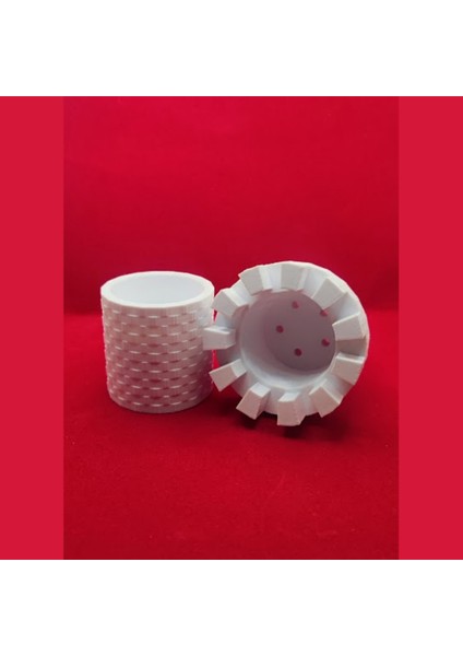 Kale Tasarımlı 3D Saksı – Iki Parçalı Modüler Yapı