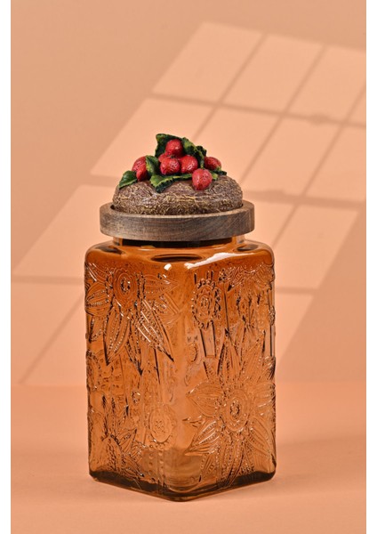 El Yapımı Özel Tasarım Kavanoz - 1000 ml - Vakumlu Ahşap Kapaklı (Çilek Detaylı) - Medium Amber Çiçekli Kare Cam - Mutfak ve Ev Dekorasyonu