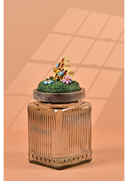 El Yapımı Özel Tasarım Bal Kavanozu - 700 ml - Vakumlu Ahşap Kapaklı (Bal ve Arı Detaylı) - Light Yeşil Çizgili Cam - Mutfak ve Ev Dekorasyonu modelleri