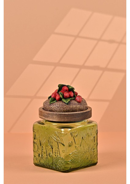 El Yapımı Özel Tasarım Kavanoz - 500 ml - Vakumlu Ahşap Kapaklı (Çilek Detaylı) - Yeşil Çiçekli Kare Cam - Mutfak ve Ev Dekorasyonu fiyatları