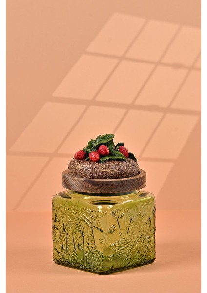El Yapımı Özel Tasarım Kavanoz - 500 ml - Vakumlu Ahşap Kapaklı (Çilek Detaylı) - Yeşil Çiçekli Kare Cam - Mutfak ve Ev Dekorasyonu modelleri