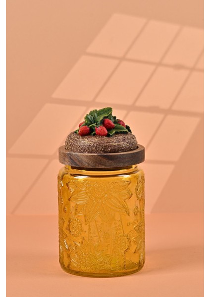 El Yapımı Özel Tasarım Kavanoz - 700 ml - Vakumlu Ahşap Kapaklı (Çilek Detaylı) - Sarı Çiçekli Yuvarlak Cam - Mutfak ve Ev Dekorasyonu modelleri