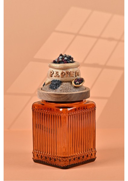 El Yapımı Özel Tasarım Karabiber Baharat Kavanozu - 700 ml - Vakumlu Ahşap Kapaklı (Dore Detaylı) - Dark Amber Çizgili Cam - Mutfak ve Ev Dekorasyonu