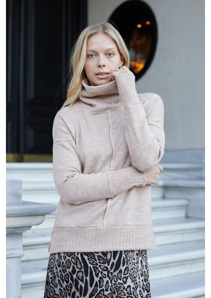 Kadın Degaje Balıkçı Yaka Uzun Kol Hafif Esnek Uzun Triko Kazak-Bej indirimleri