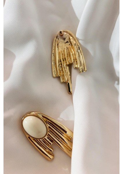 Beyaz Mineli Sarkıt Küpe fırsatları